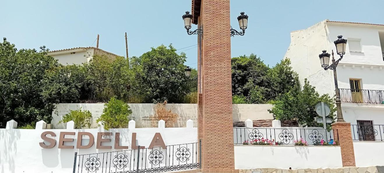 Posada Puente Romano Sedella Zewnętrze zdjęcie